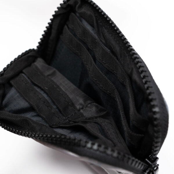 Bilo Hanging Wallet Navy - Image 4